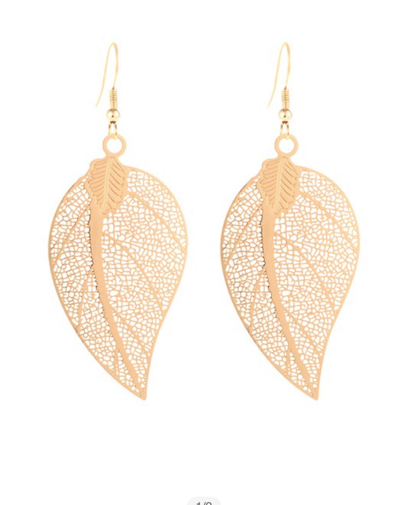 Leaf Drop earrings