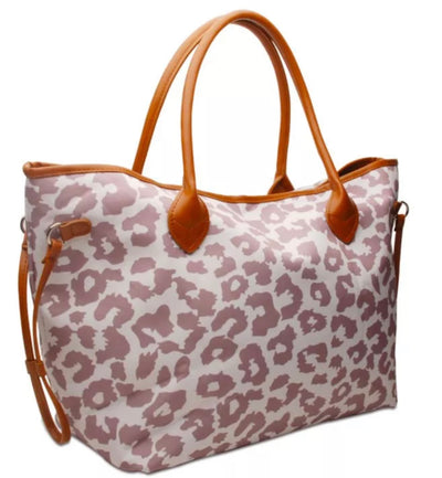 The Spotted Tori Tote